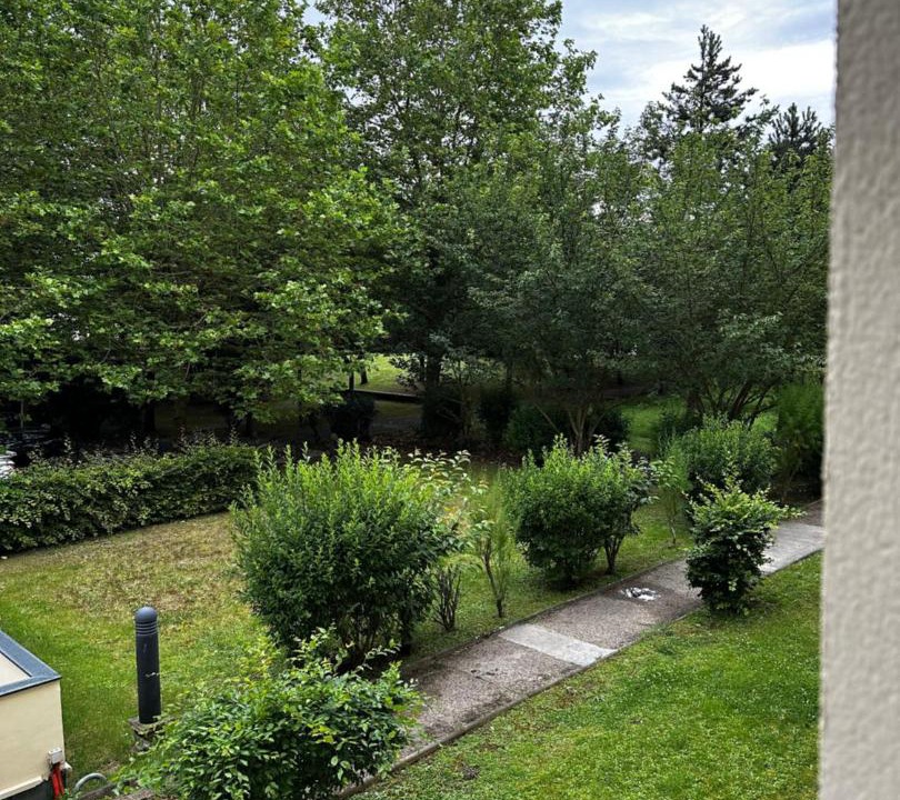 Photo of Others in Cergy