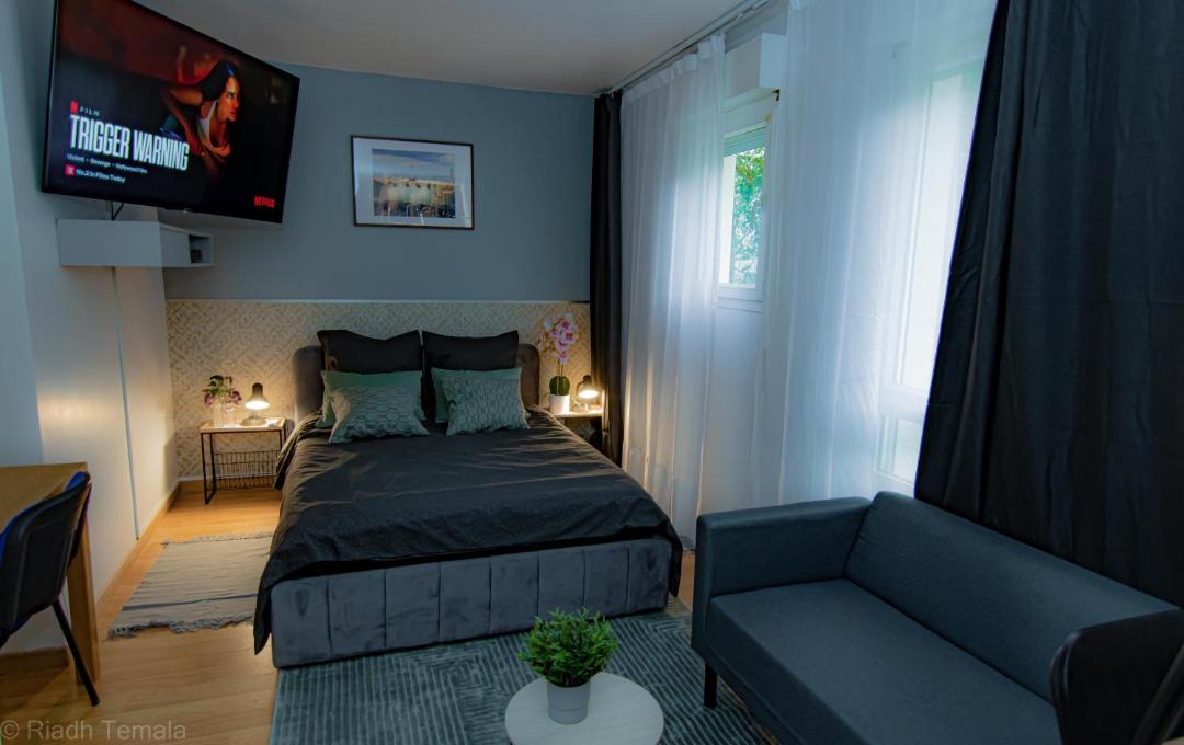 Photo of Others in Cergy