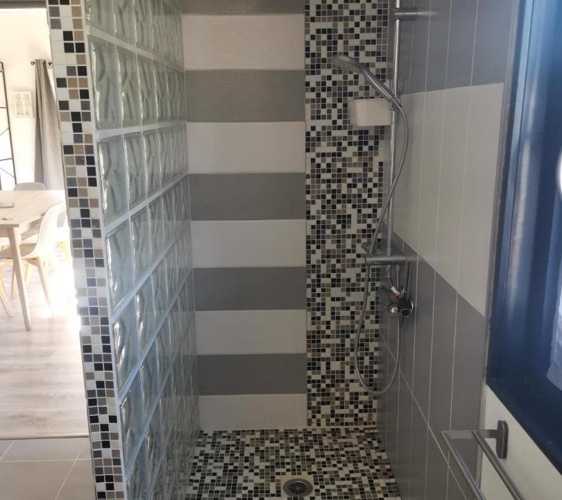 Photo of Others in Conde-Folie