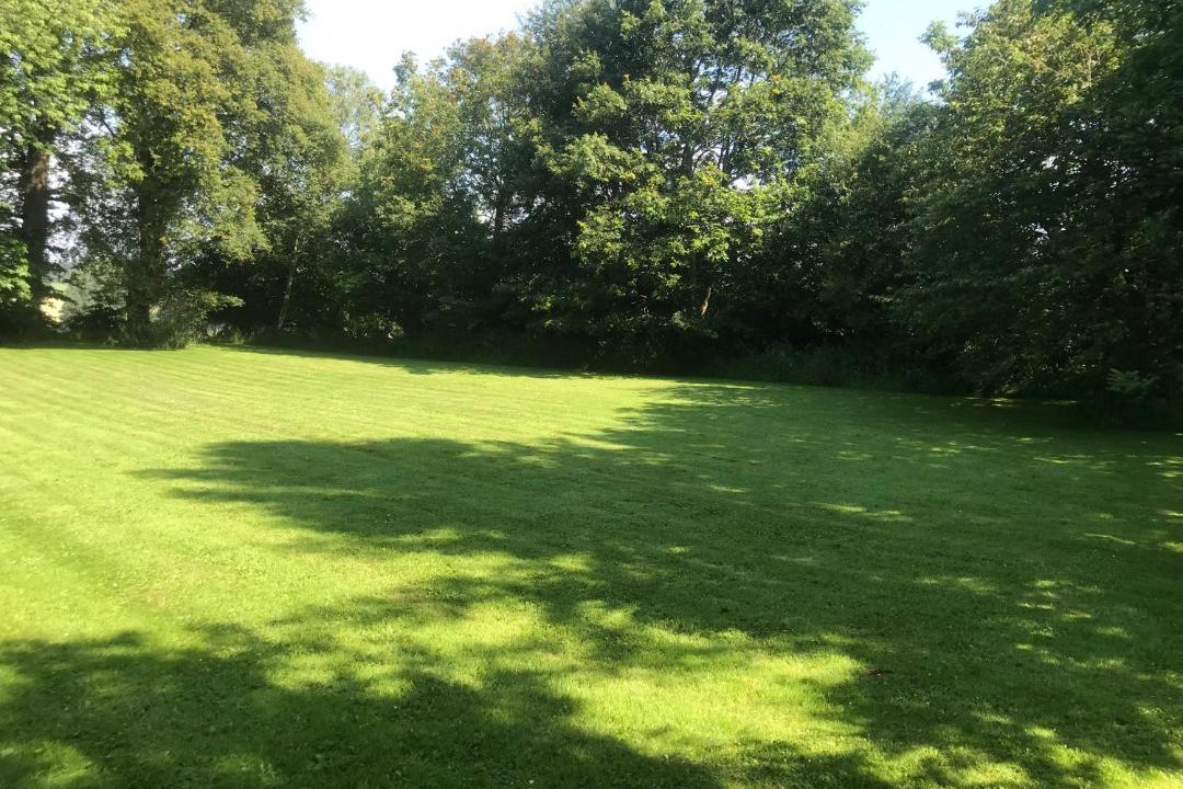 Photo of Others in La Croix-Hellean