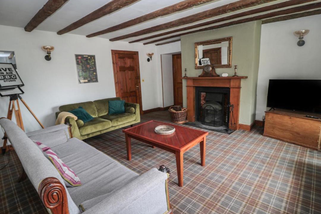 Photo of Others in Ford