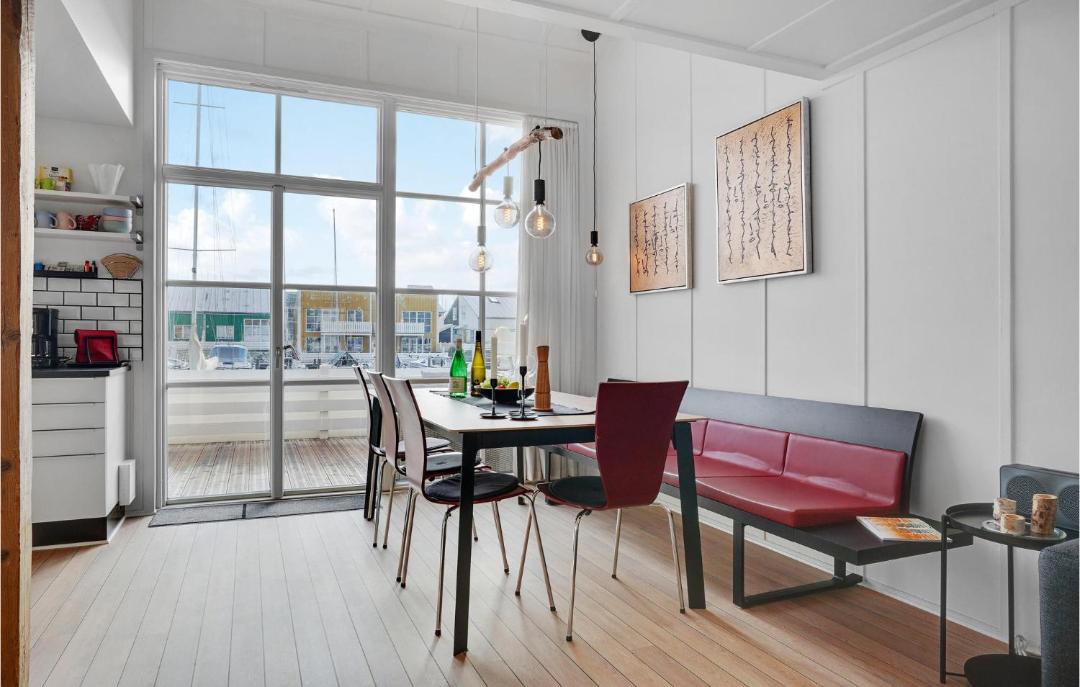 Photo of Others in Øer Strand