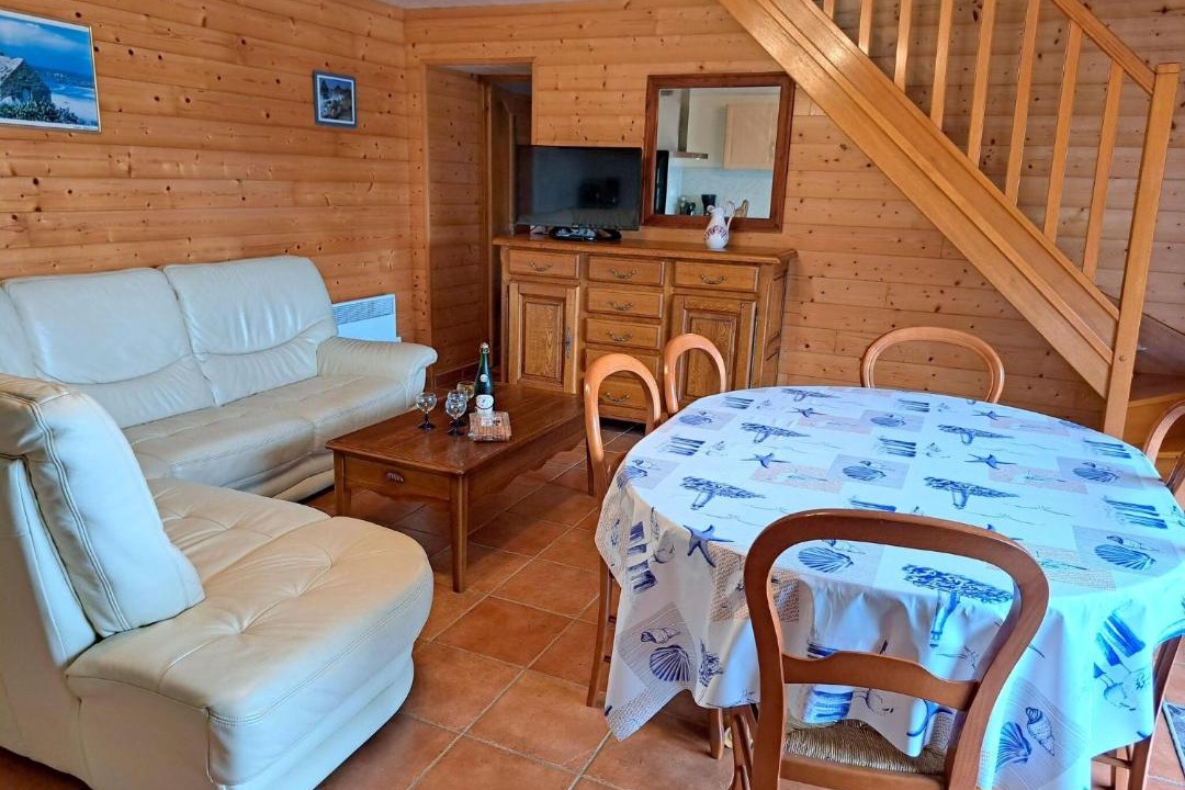 Photo of Others in Cleder