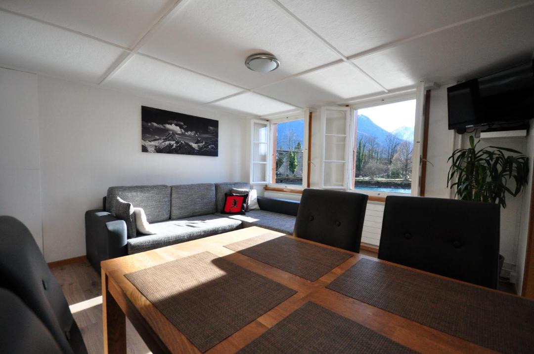 Photo of Livingroom in Goldswil