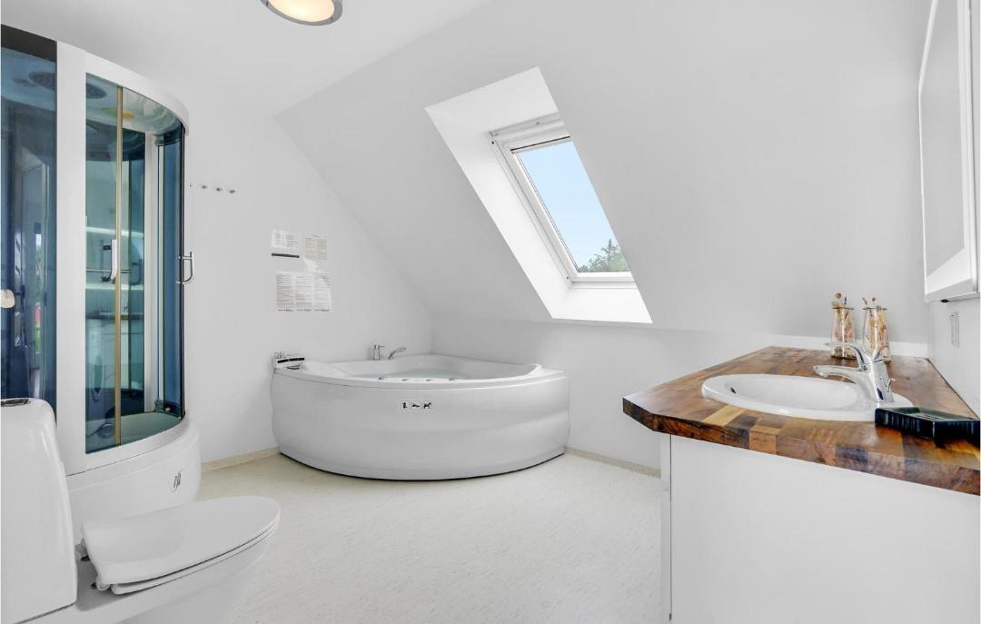 Photo of Bathroom in Sønderstrand