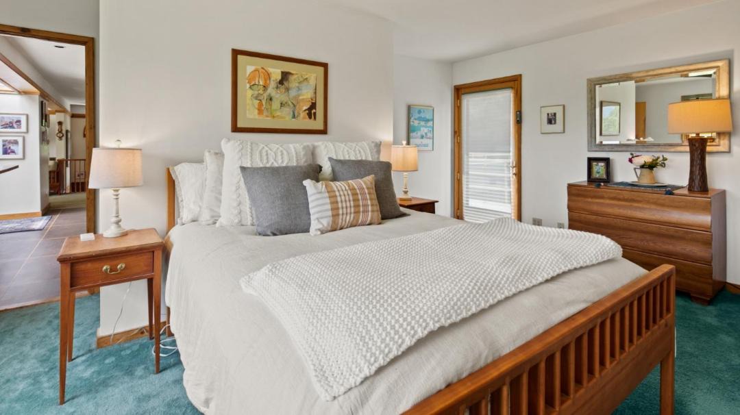 Photo of Others in Warren