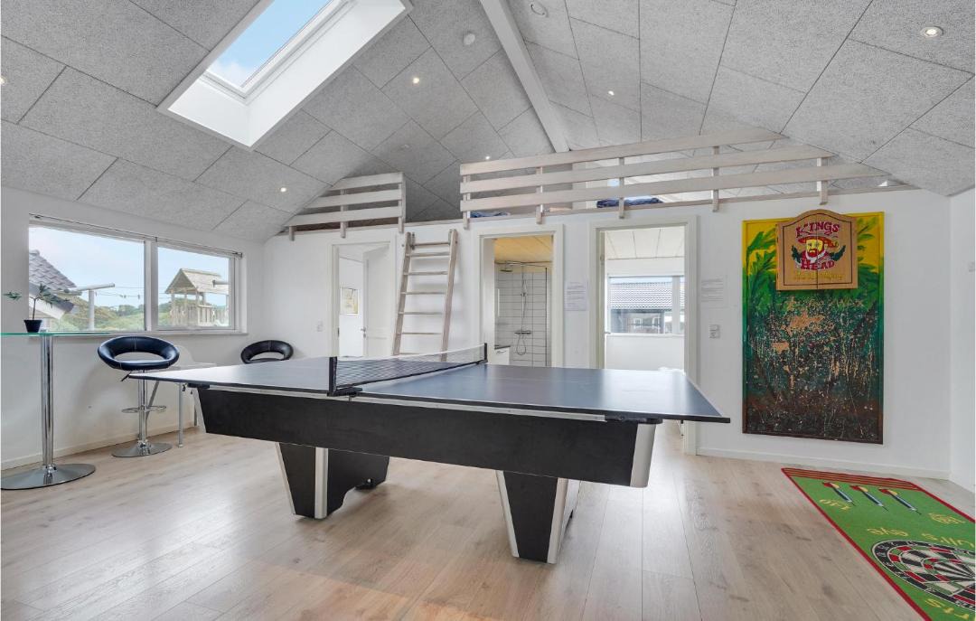 Photo of Others in Flovt Strand