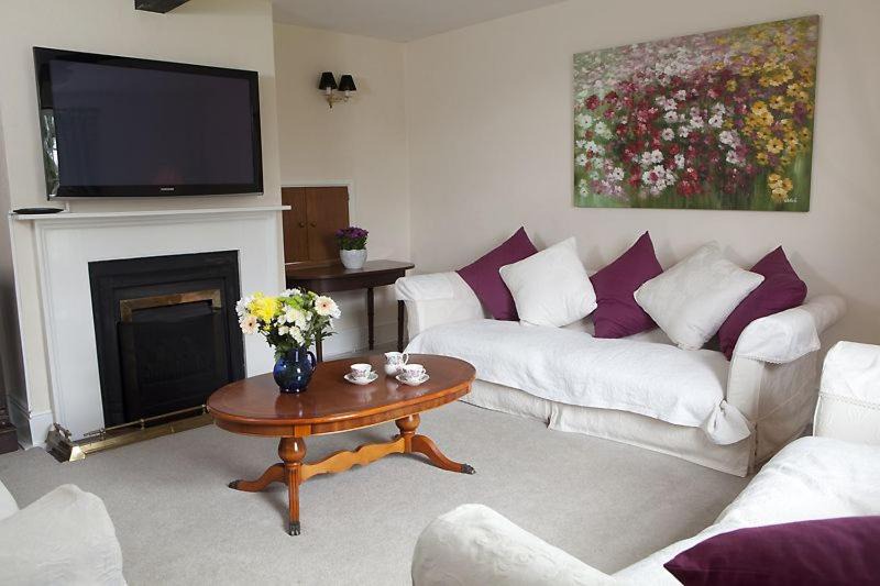 Photo of Others in Devizes