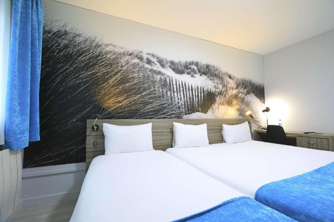 Photo of Others in Petit-Fort-Philippe