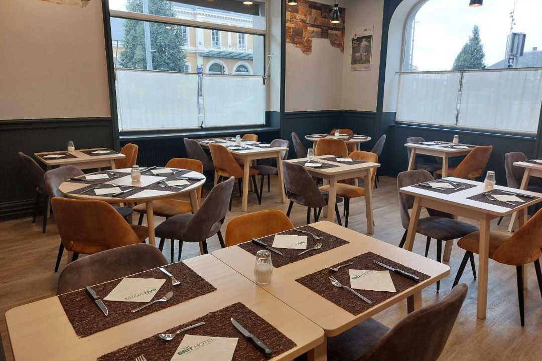 Photo of Others in Roanne