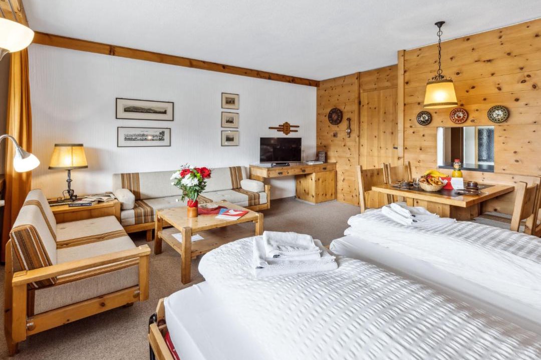 Photo of Others in Davos-Dorf