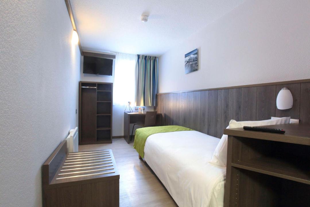 Photo of Others in Calais