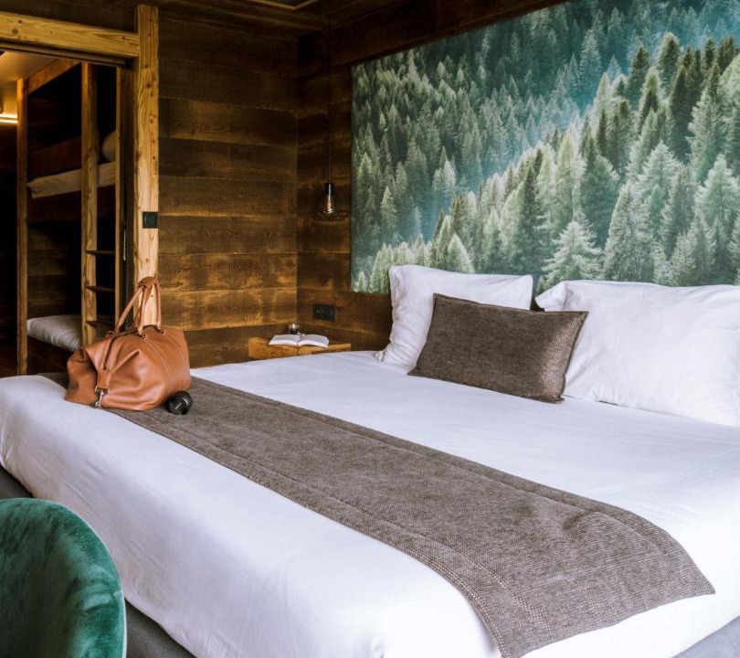 Photo of Others in Montgellafrey