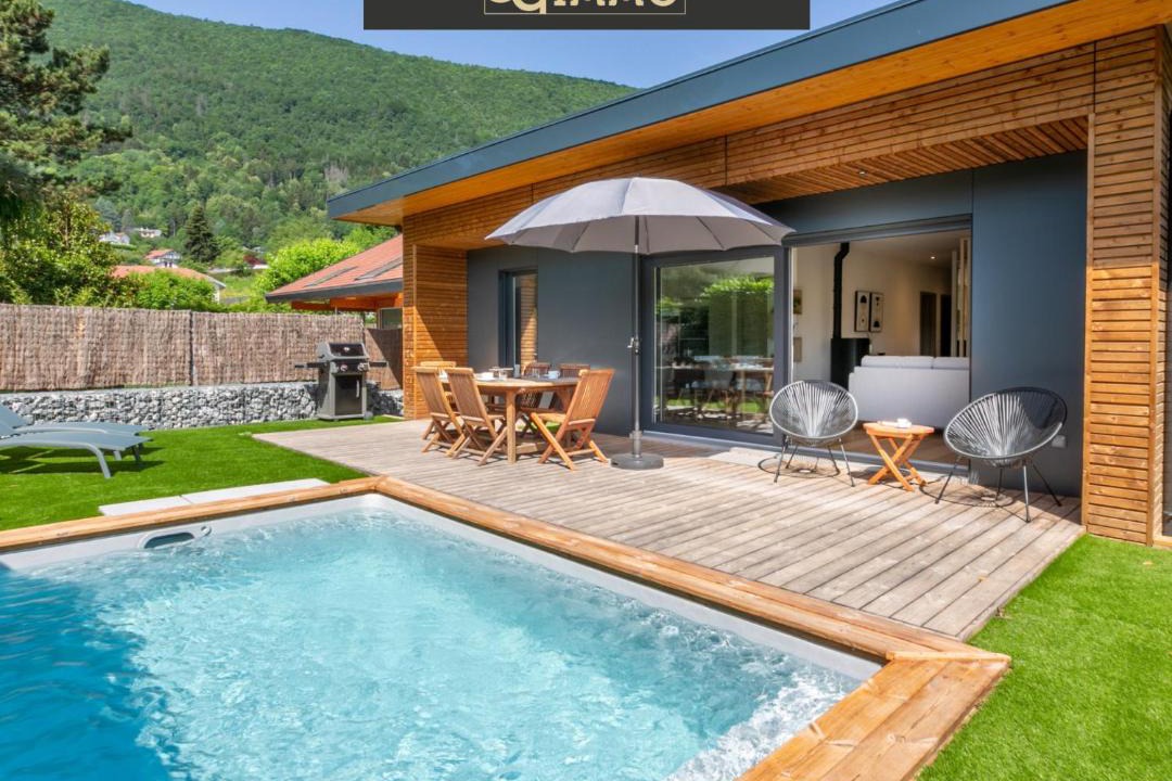 Photo of Others in Cessenaz