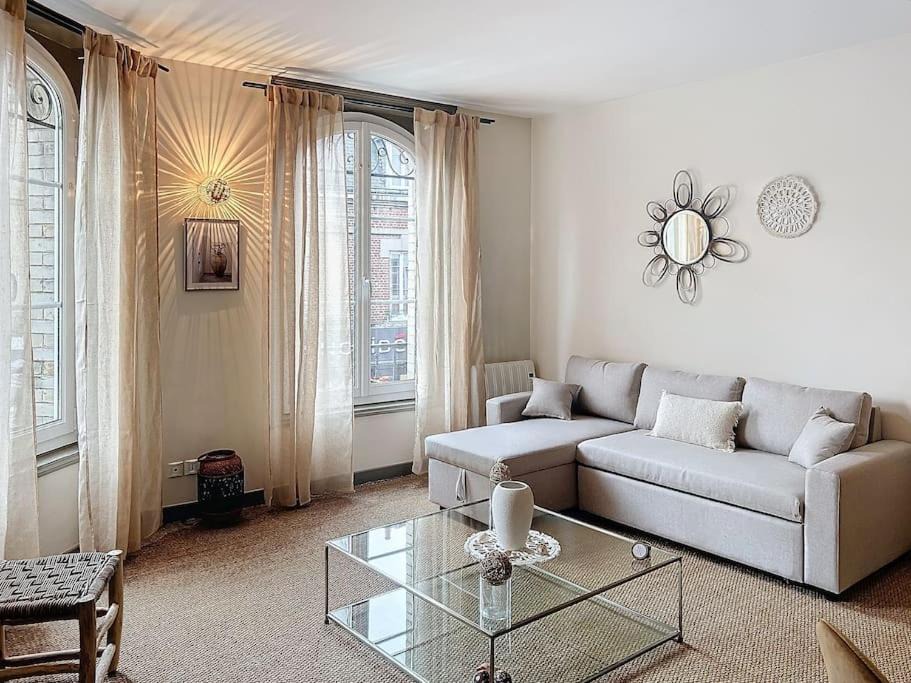 Photo of Others in Noyon