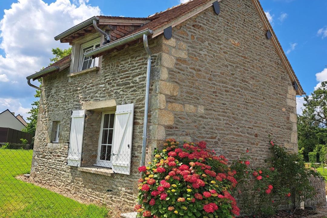 Photo of Others in Pace