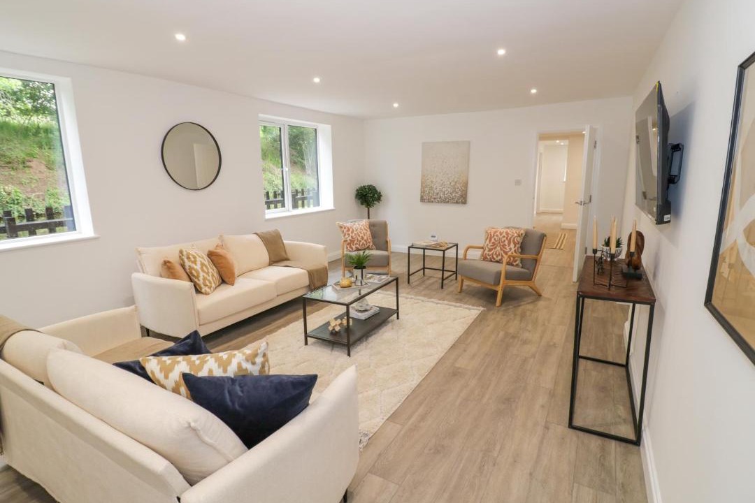 Photo of Others in Himley