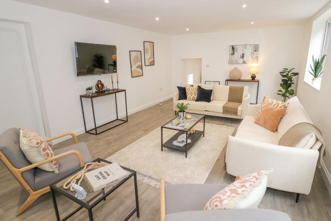 Photo of Others in Himley