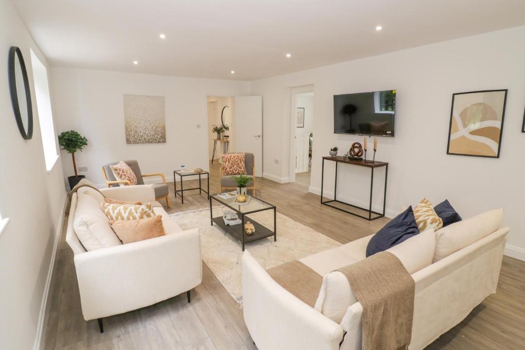 Photo of Others in Himley