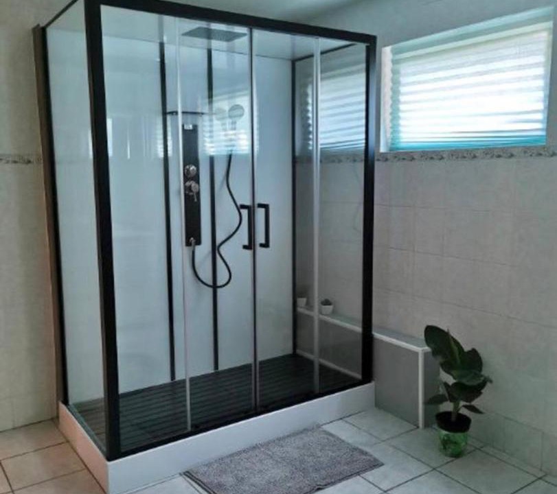 Photo of Others in Genneville