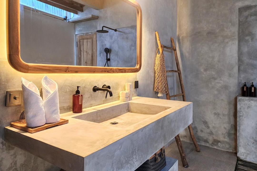 Photo of Others in Jungut Batu