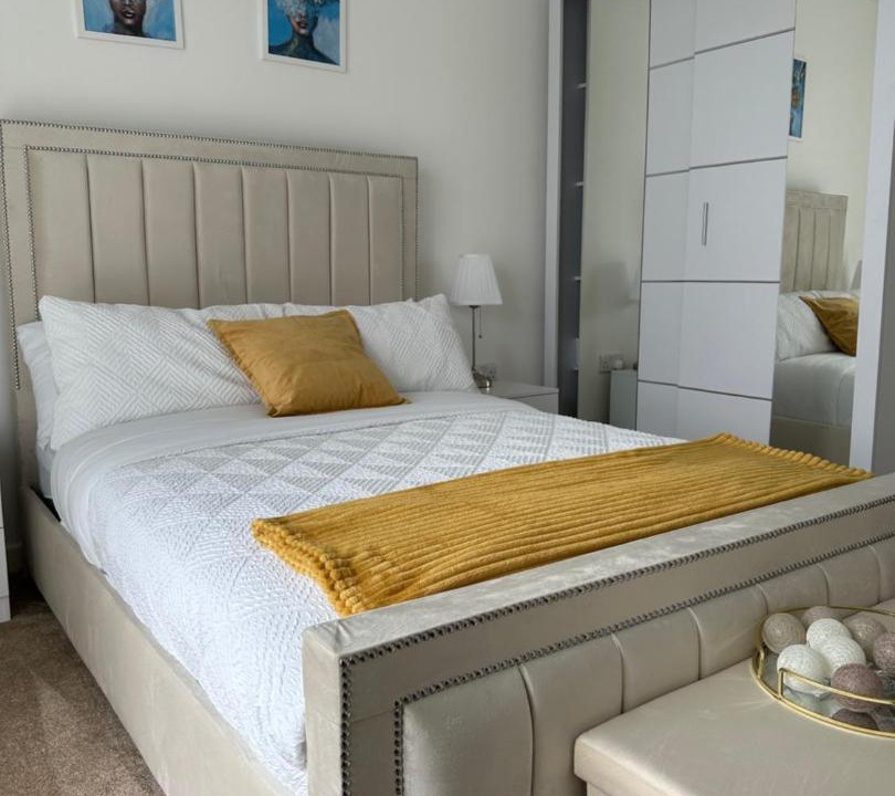 Photo of Others in Eltham West