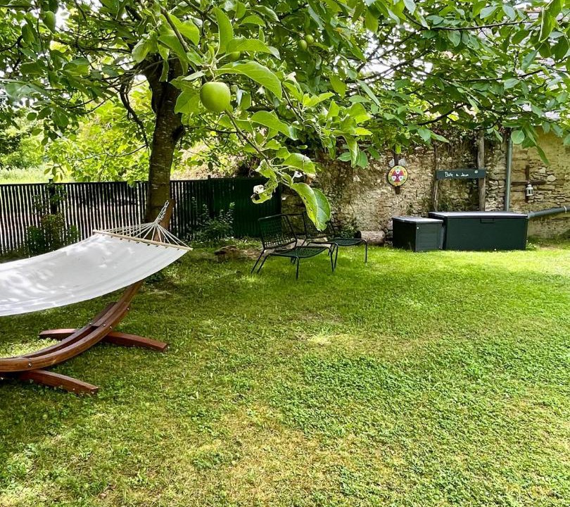 Photo of Others in Brigne