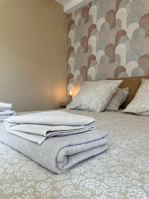 Photo of Others in Couchey