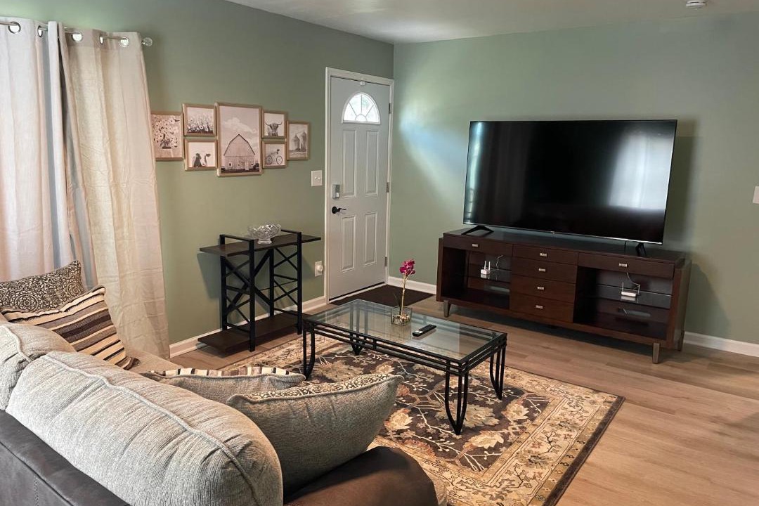 Photo of Others in Elmira