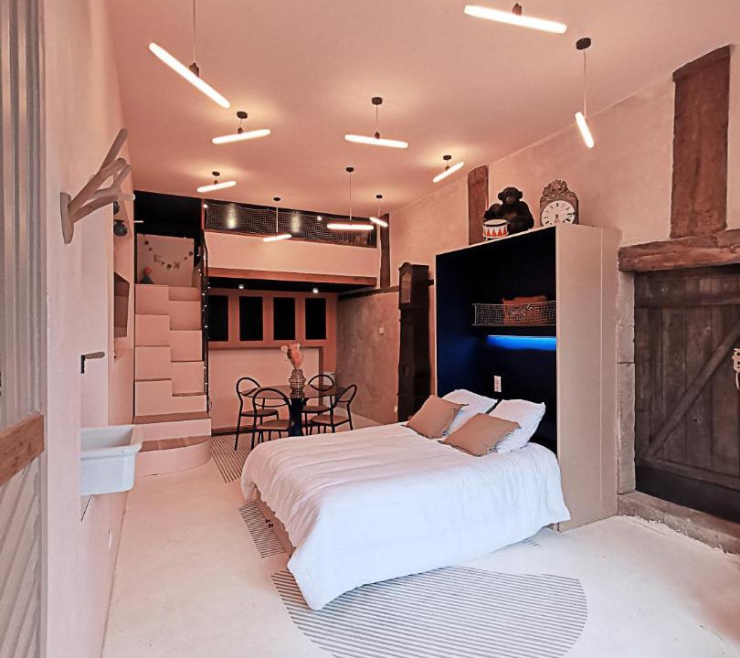 Photo of Others in Chantraine