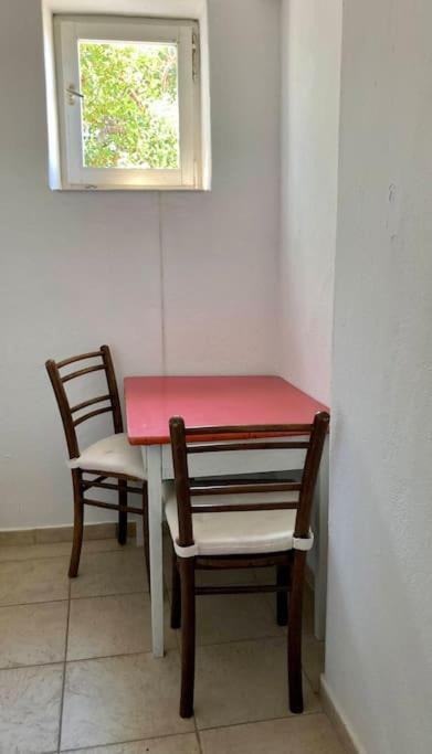 Photo of Others in Olib