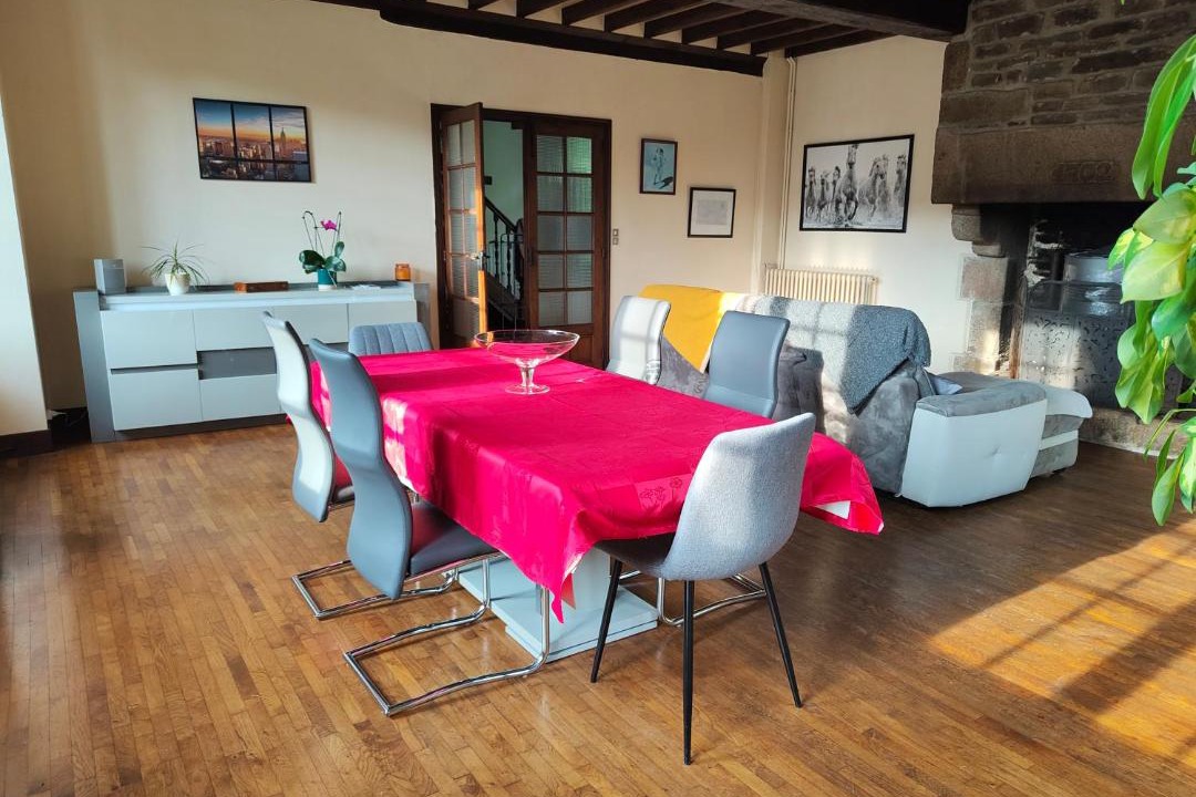 Photo of Others in Brouains