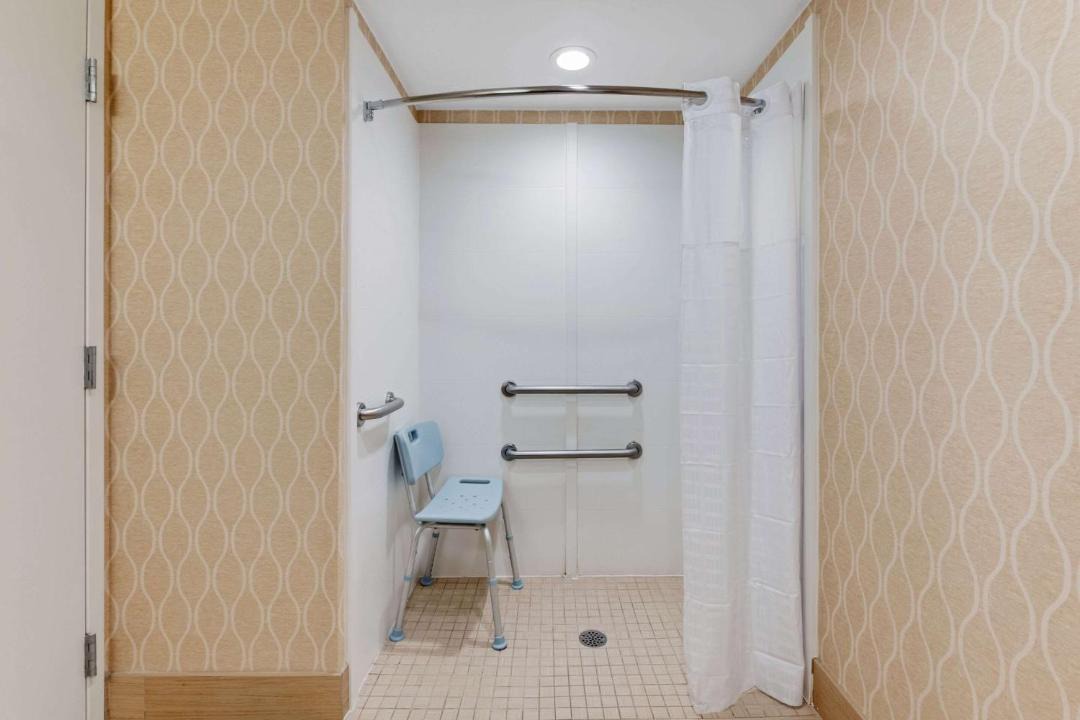 Photo of Bathroom in Greenbrier East