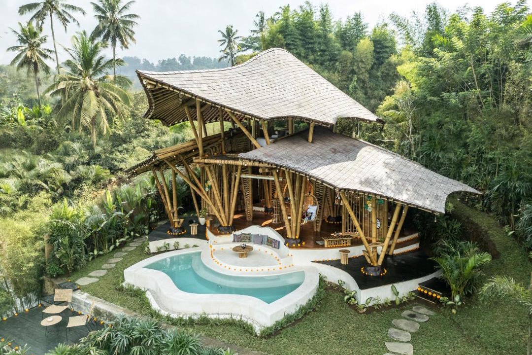 Photo of Others in Selat