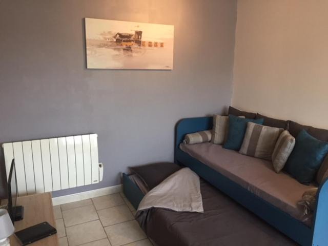 Photo of Others in Colembert