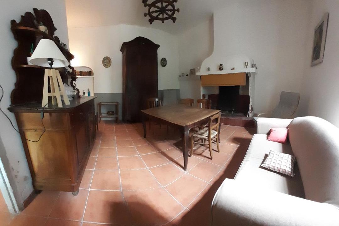 Photo of Others in Quarante
