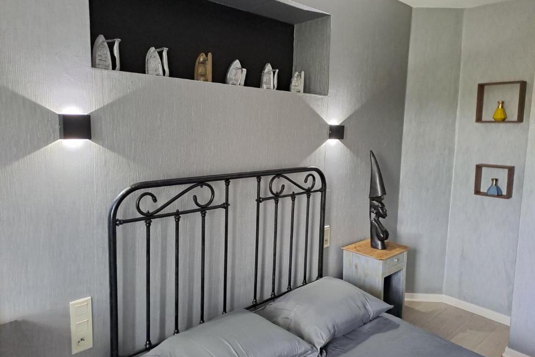 Photo of Others in Megrit