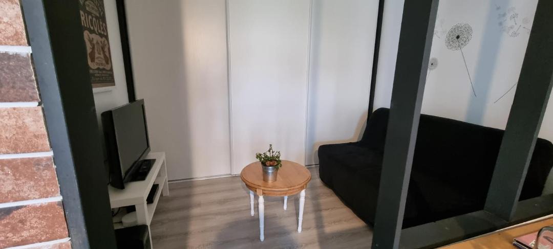 Photo of Others in Angliers