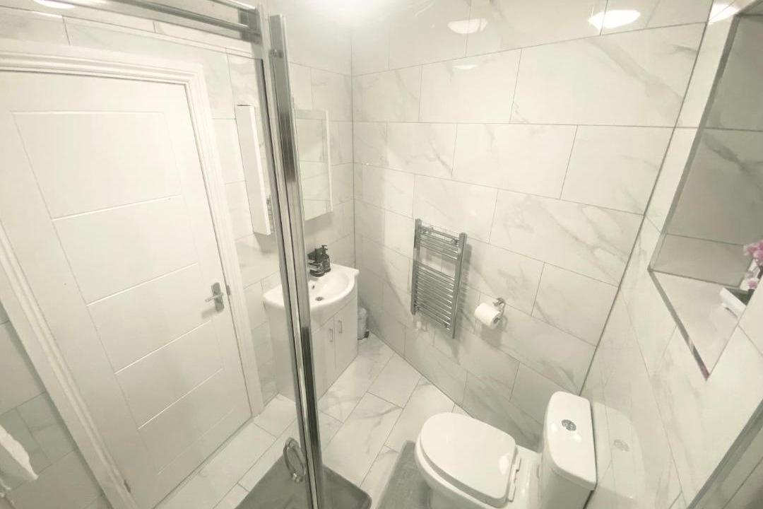 Photo of Others in Hatch Lane