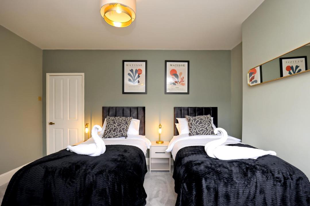 Photo of Others in Port Sunlight