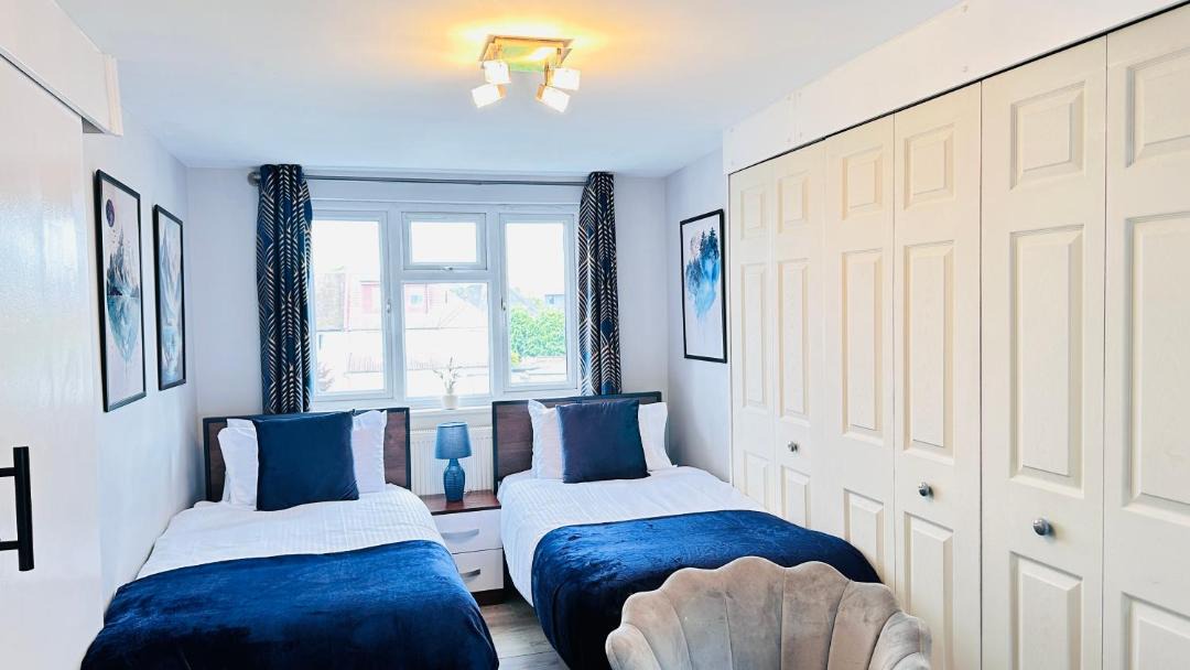 Photo of Others in London Borough of Hounslow