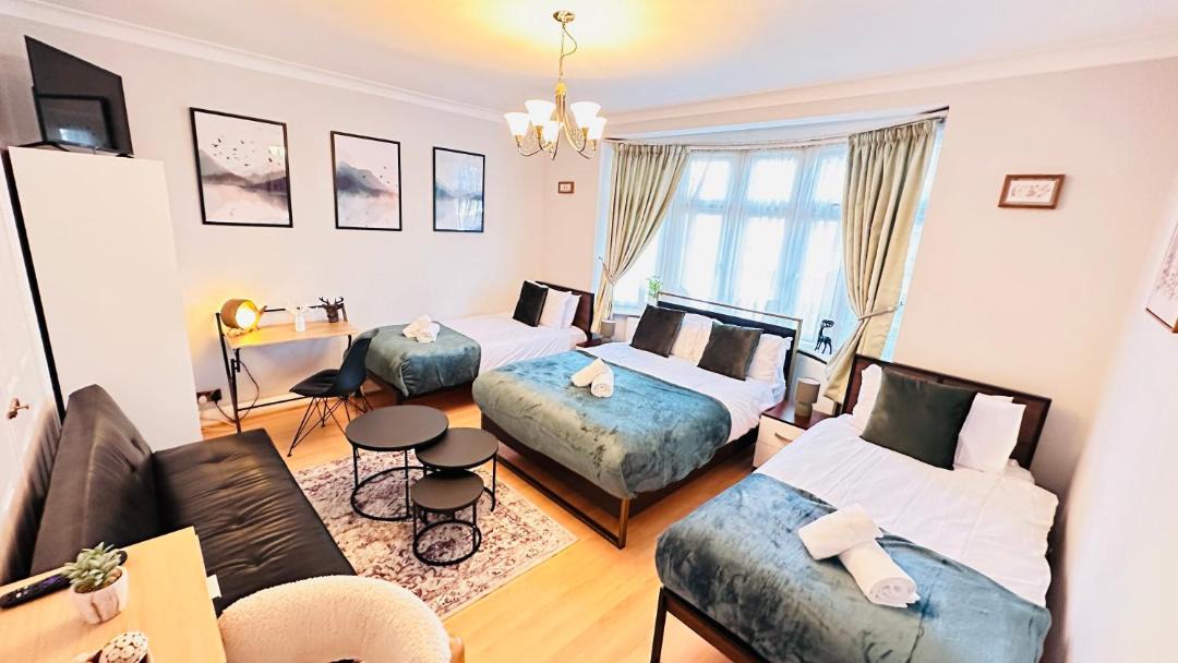 Photo of Others in London Borough of Hounslow