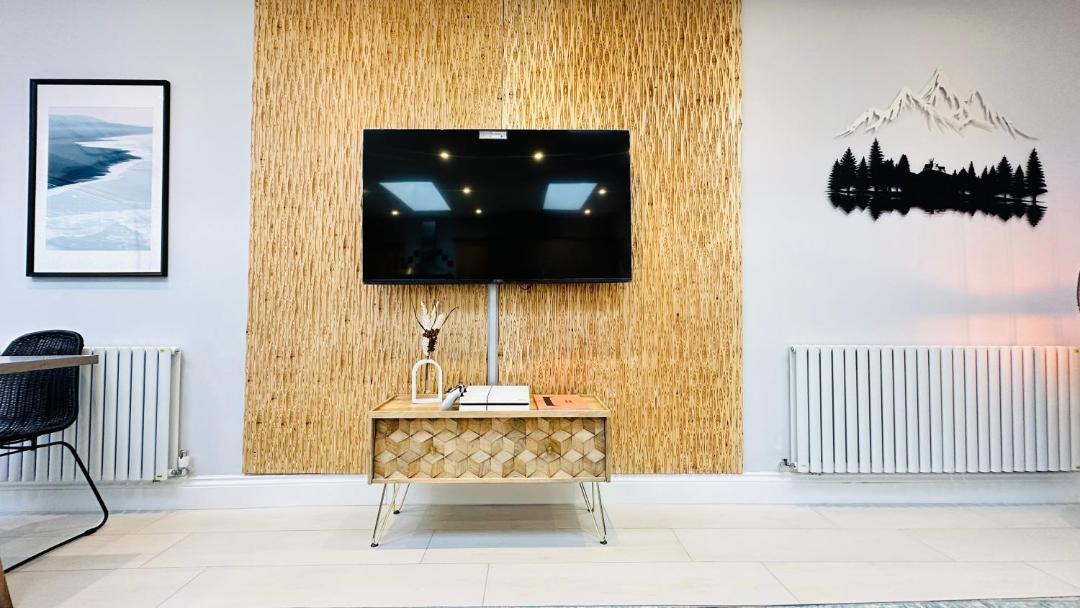 Photo of Others in London Borough of Hounslow