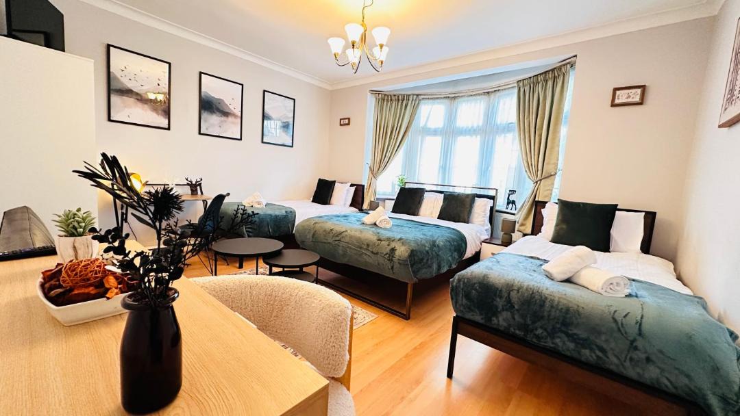 Photo of Others in London Borough of Hounslow