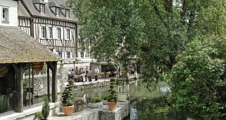 Photo of Others in Chartres