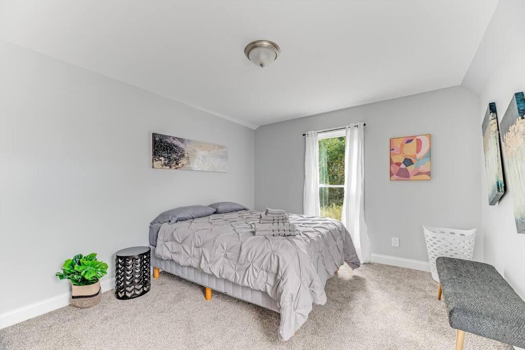 Photo of Others in Costigan