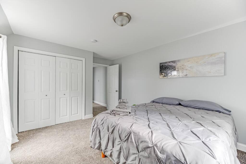 Photo of Others in Costigan