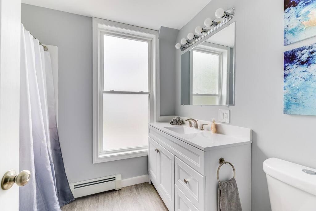 Photo of Others in Costigan