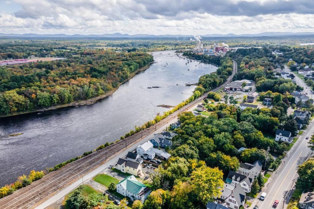 Photo of Others in Costigan