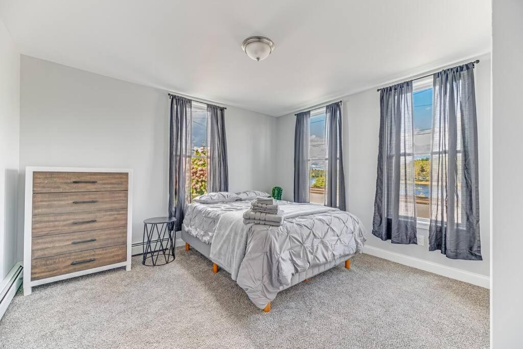 Photo of Others in Costigan